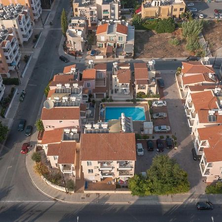 Apartament Limnos Gardens Pafos Zewnętrze zdjęcie