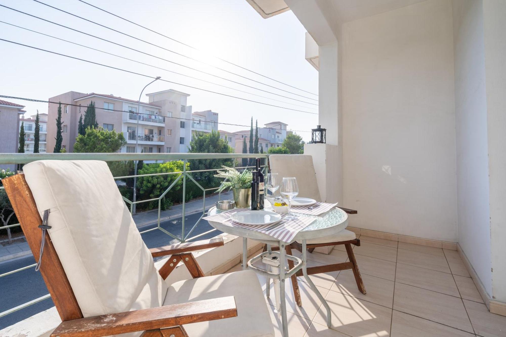 Apartament Limnos Gardens Pafos Zewnętrze zdjęcie